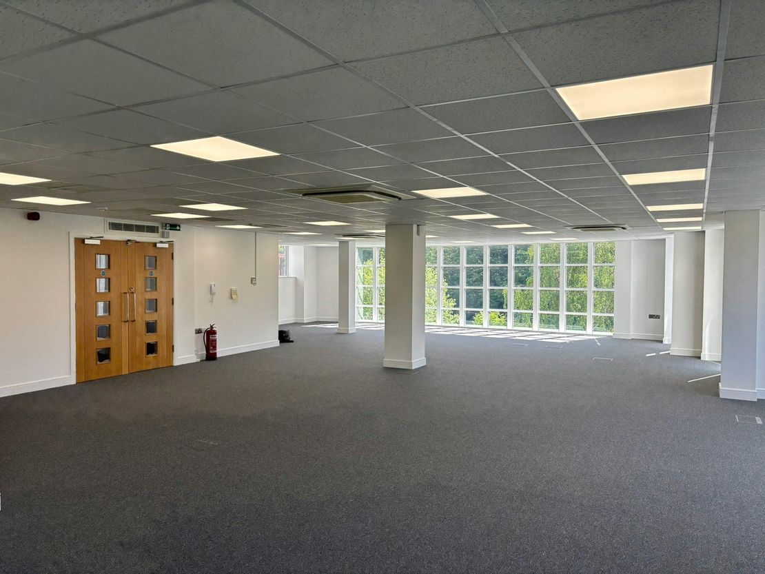 6 Vista Place, Coy Pond Business Park, Poole, BH12 1JY