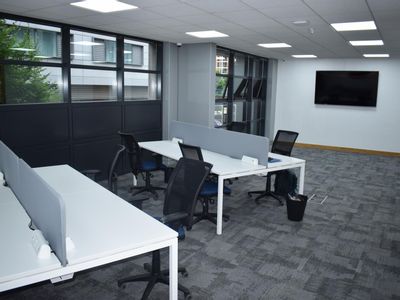 Property Image for Admirals Way, Canary Wharf, London