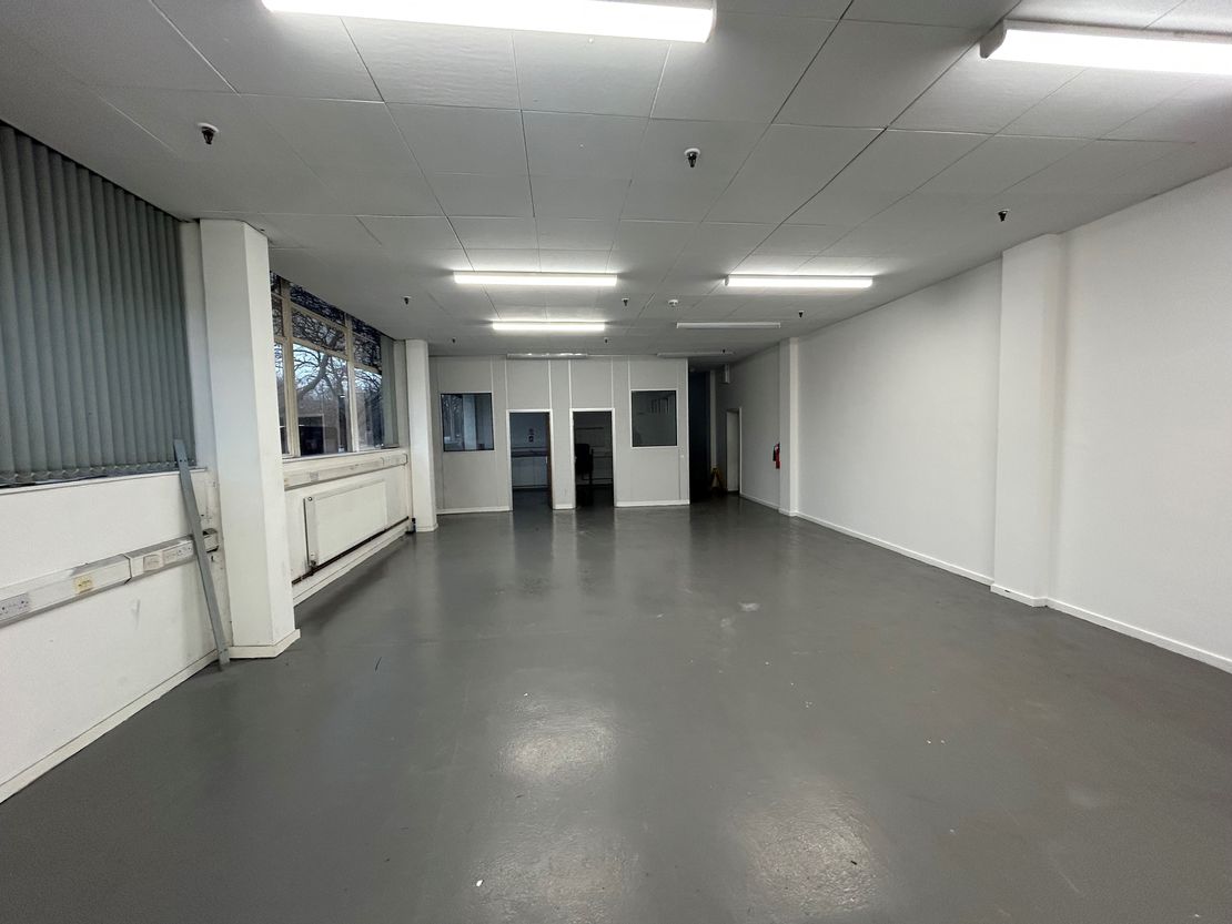 Part 350 Melton Road, Leicester, Leicestershire, LE4 7SL