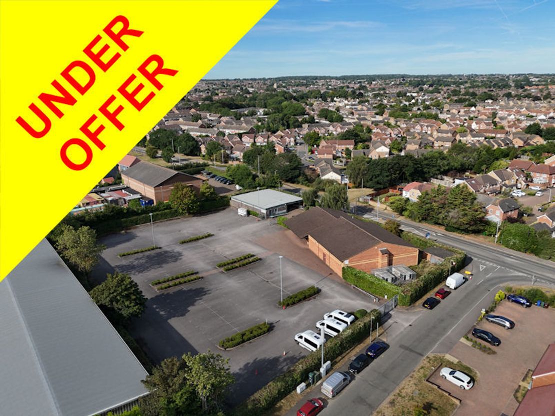 1 Canterbury Lane, Rainham, Gillingham, Kent, ME8 8AS