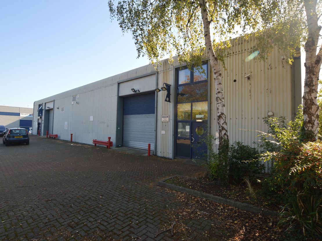 Unit 5 Boundary Business Court, Church Road, Mitcham, Surrey, CR4 3TD