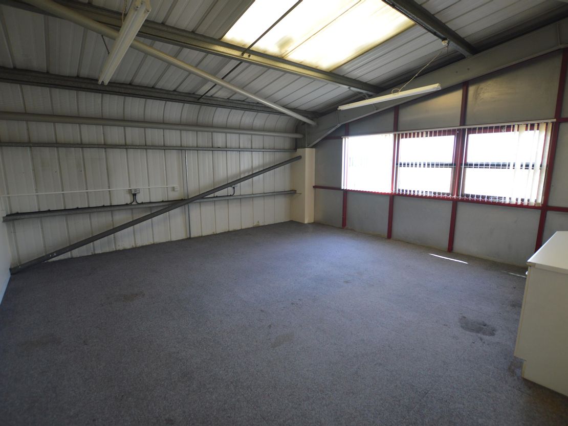 Unit 5 Boundary Business Court, Church Road, Mitcham, Surrey, CR4 3TD