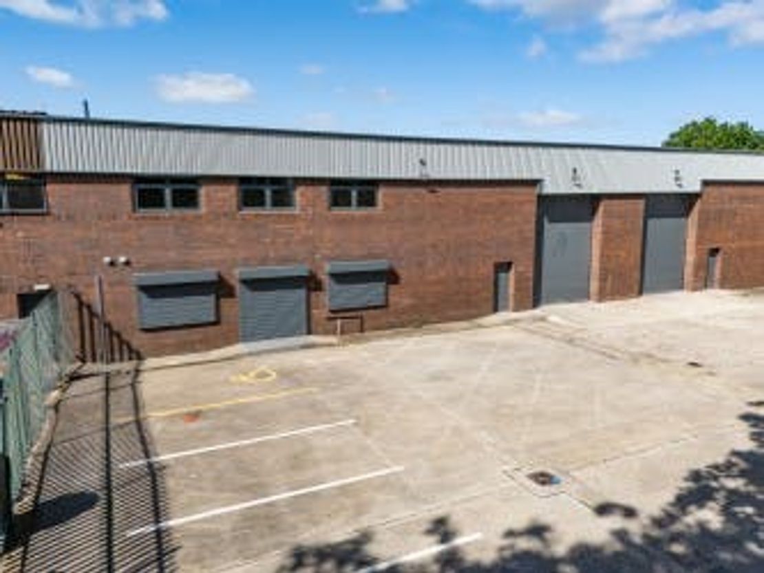 Unit 11, Maybrook Industrial Park, Castleton Road, Leeds, LS12 2EL