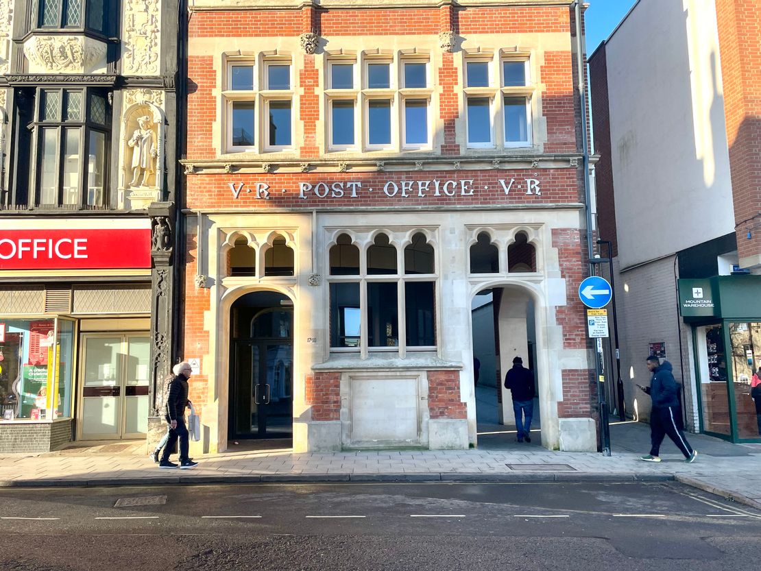 18 Cornhill, Bury St. Edmunds, Suffolk, IP33 1DY