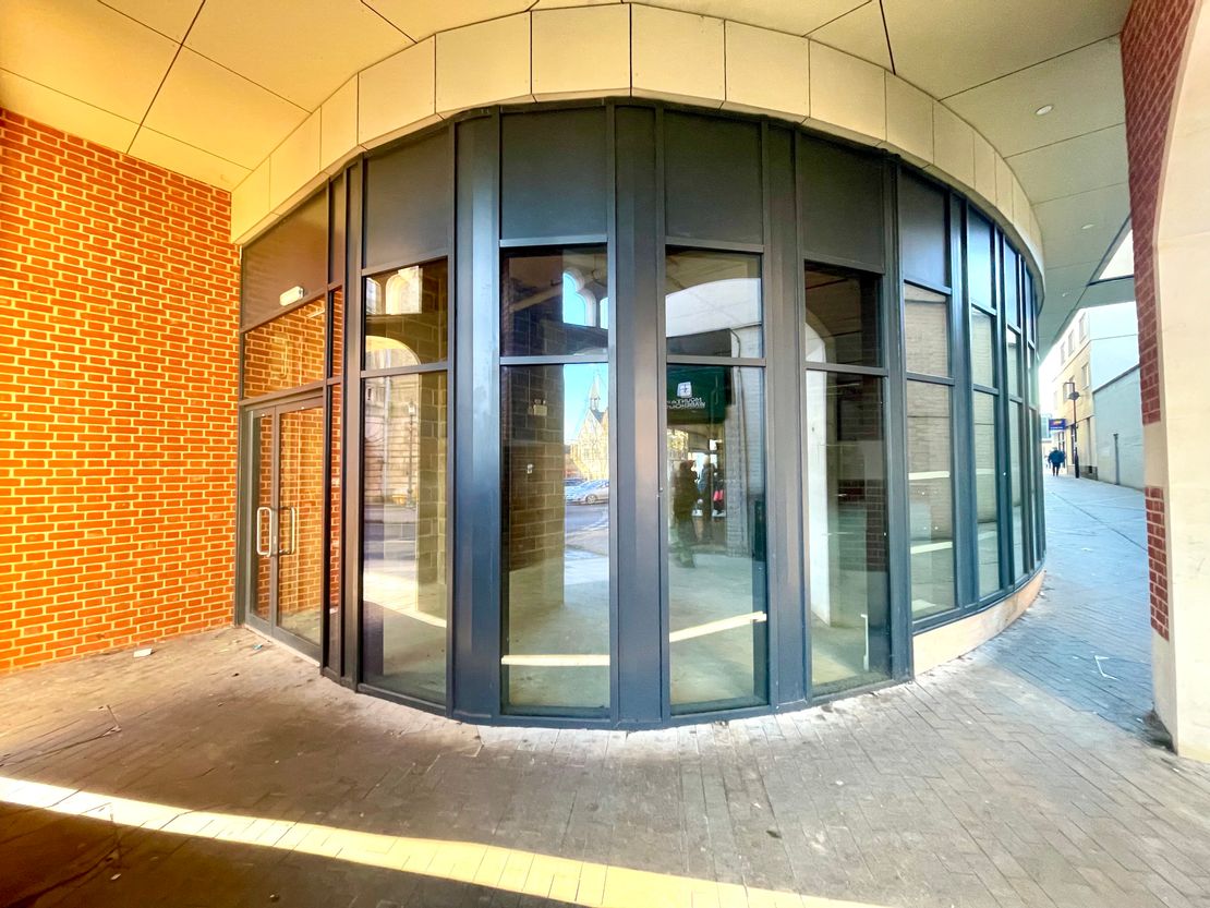 18 Cornhill, Bury St. Edmunds, Suffolk, IP33 1DY