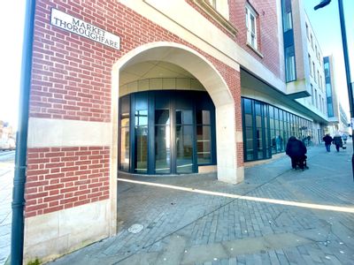 Property Image for 18 Cornhill, Bury St. Edmunds, Suffolk, IP33 1DY
