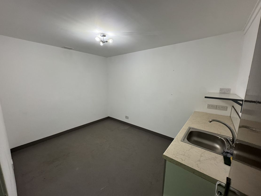 Unit 7, Logman Centre, Greenbank Crescent, East Tullos Industrial Estate, Aberdeen, Aberdeenshire, AB12 3BG