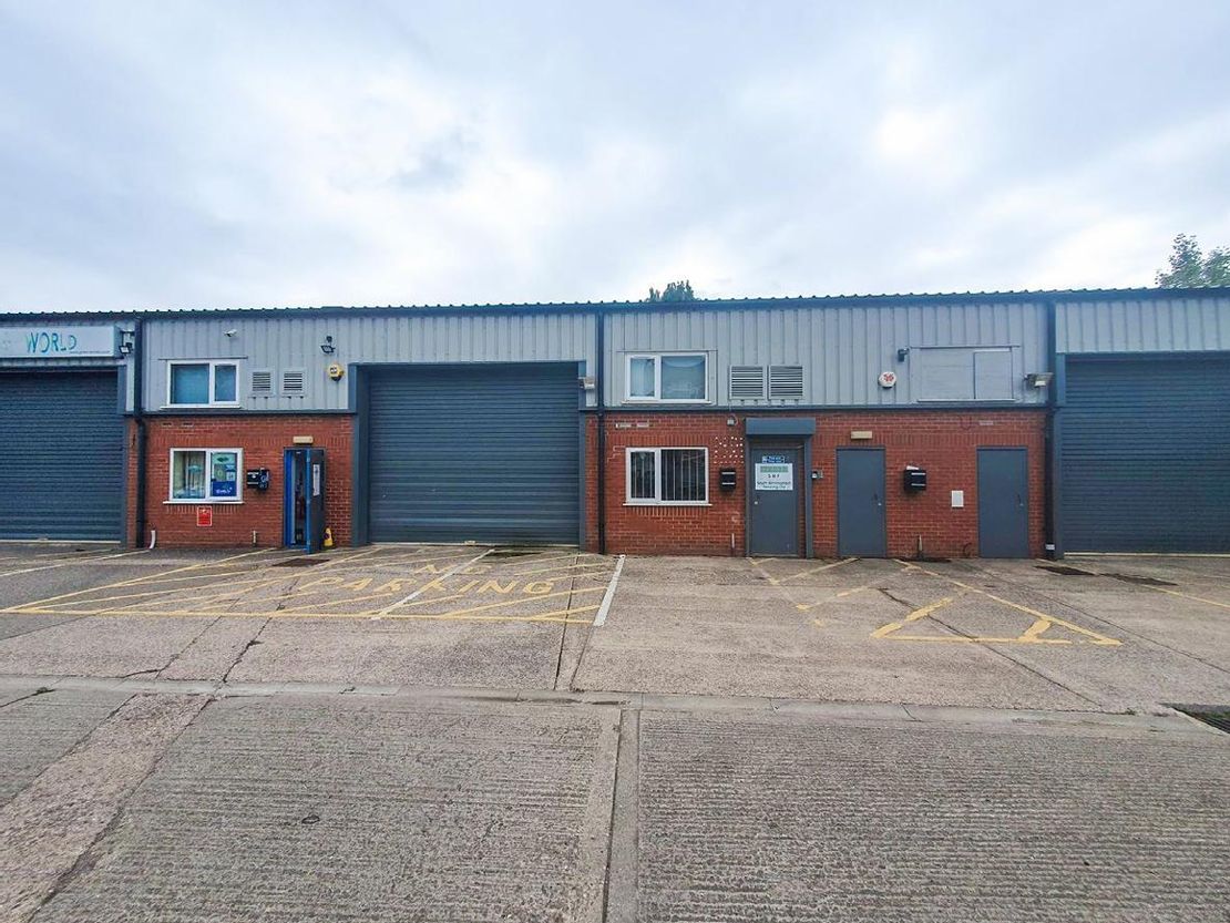 Unit 4 Northfield Trading Estate, 620 Bristol Road South, Northfield, Birmingham, West Midlands, B31 2JR