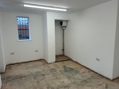 Property Image for 370a Carlton Hill, Carlton, Nottinghamshire, NG4 1JB