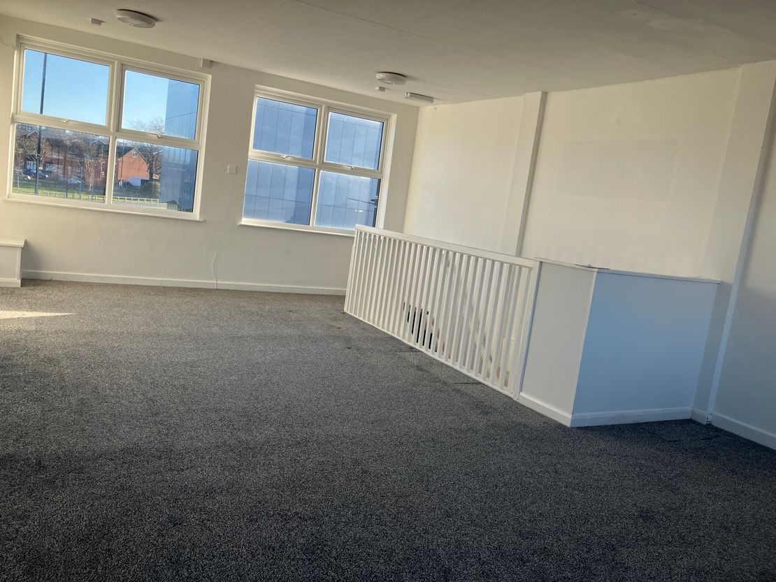 174 Lower Kirkgate, Wakefield, West Yorkshire, WF1 1UD