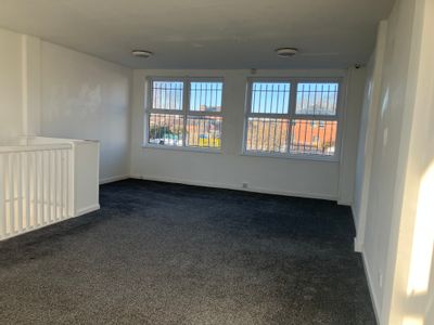 Property Image for 174 Lower Kirkgate, Wakefield, West Yorkshire, WF1 1UD