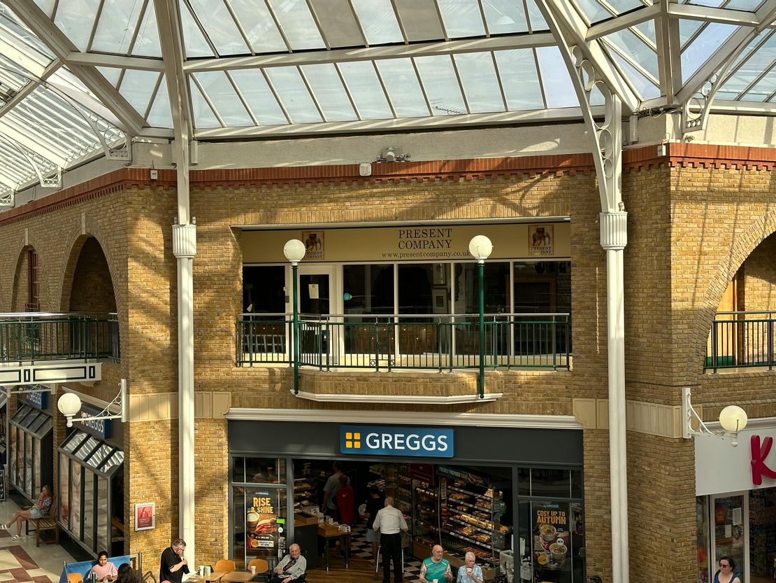 33a Market Place, Burgess Hill, RH15 9NP