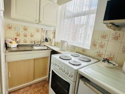 Property Image for Lyndale Holiday Flats, Palatine Road, Blackpool, FY1