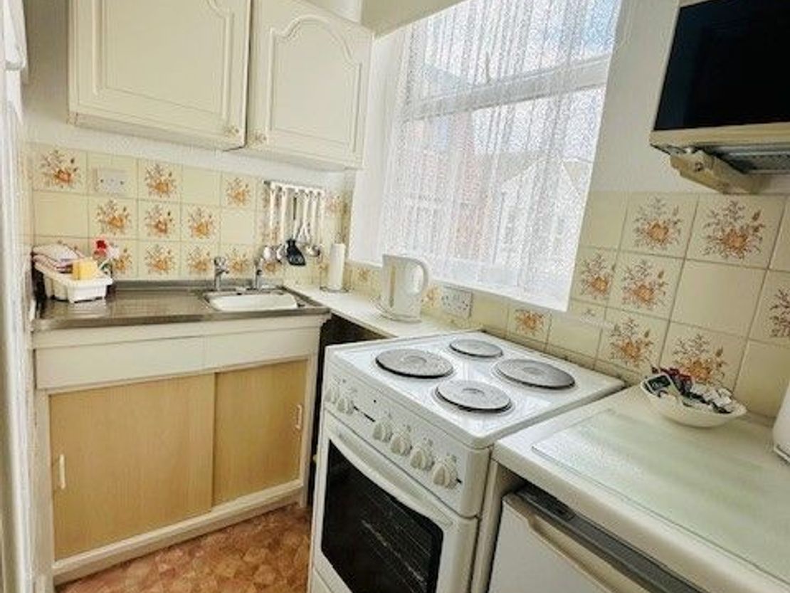 Lyndale Holiday Flats, Palatine Road, Blackpool, FY1