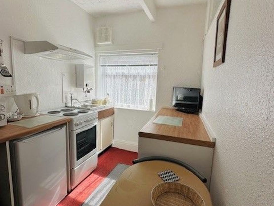 Lyndale Holiday Flats, Palatine Road, Blackpool, FY1