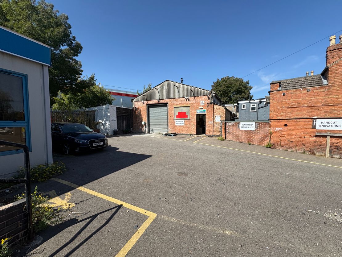 60 Broad Street, Loughborough, Leicestershire, LE11 5AB