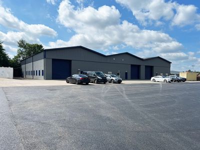 Property Image for Fordhouse Road, Wolverhampton, West Midlands, WV10 9DZ