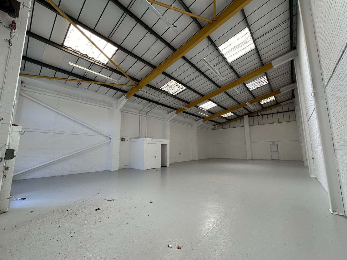 Unit 70, Hammonds Drive Industrial Estate, 70 Hammonds Drive, Eastbourne, East Sussex, BN23 6PW