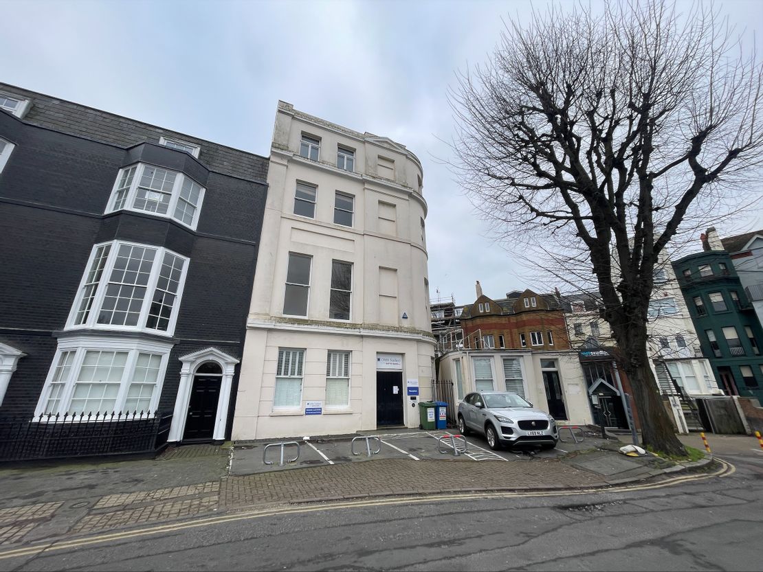 47-48 Old Steine, Brighton, East Sussex, BN1 1NW