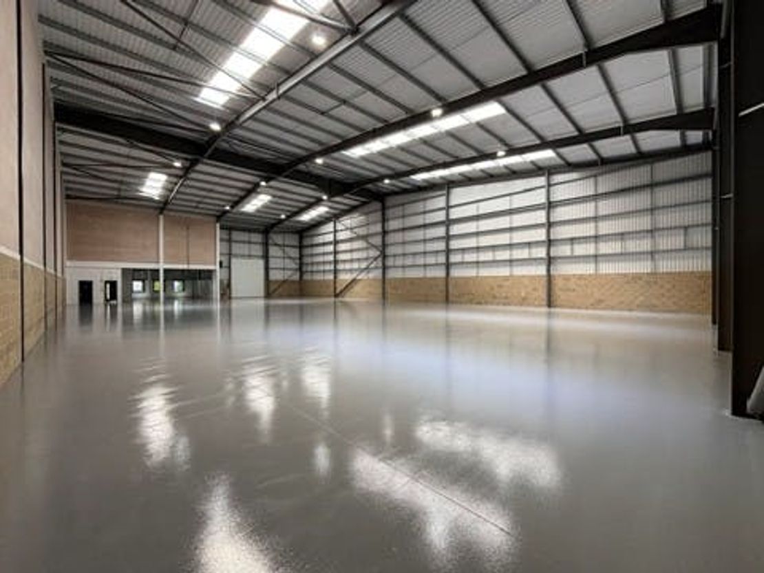 Unit 9, Hatch Industrial Park, Basingstoke, RG24 7NG