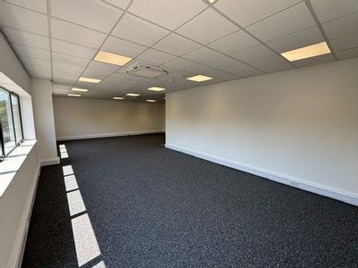 Property Image for Unit 9, Hatch Industrial Park, Basingstoke, RG24 7NG