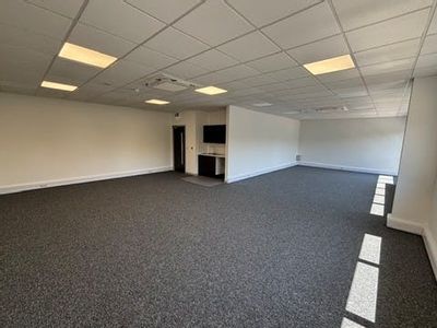 Property Image for Unit 9, Hatch Industrial Park, Basingstoke, RG24 7NG