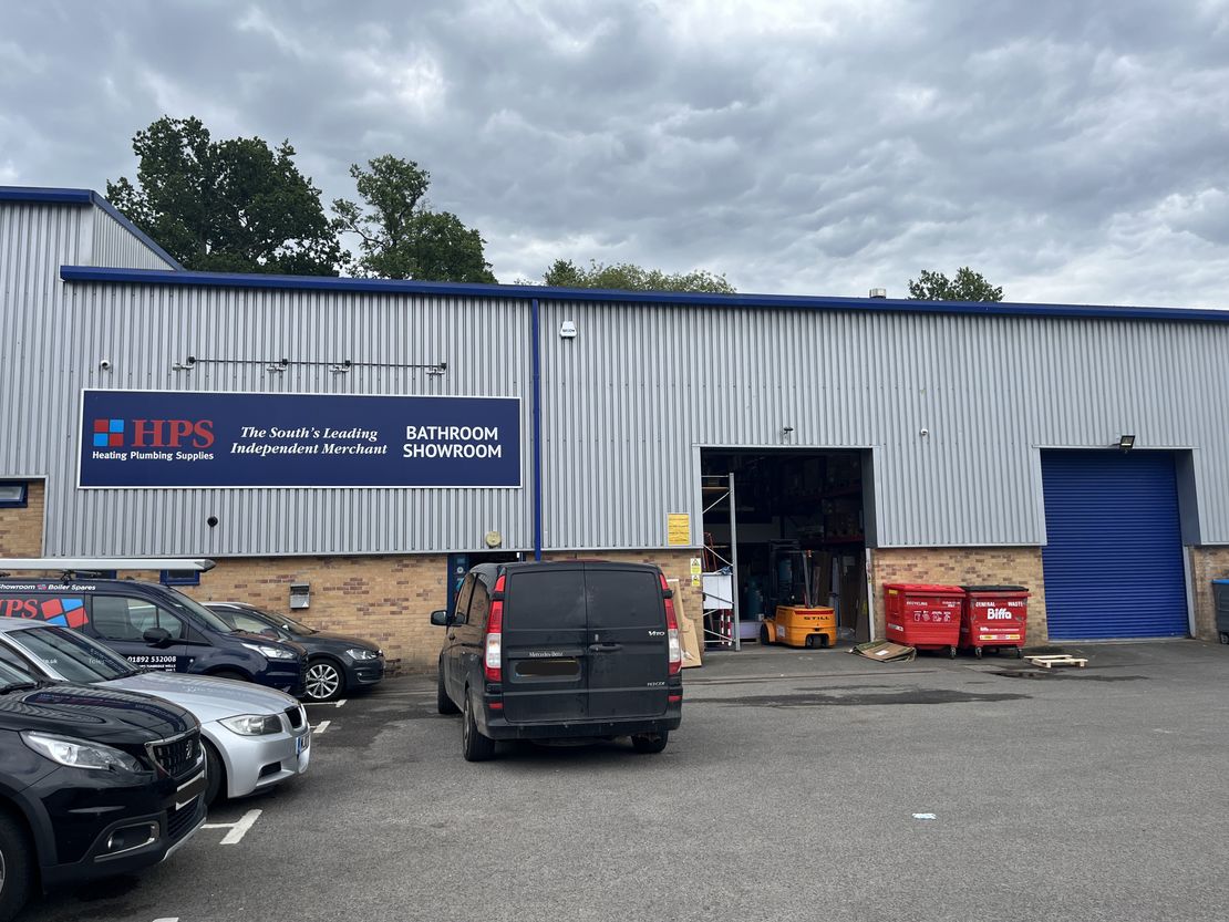 Unit 7, Kingstanding Business Park, Kingstanding Way, Tunbridge Wells, Kent, TN2 3UP