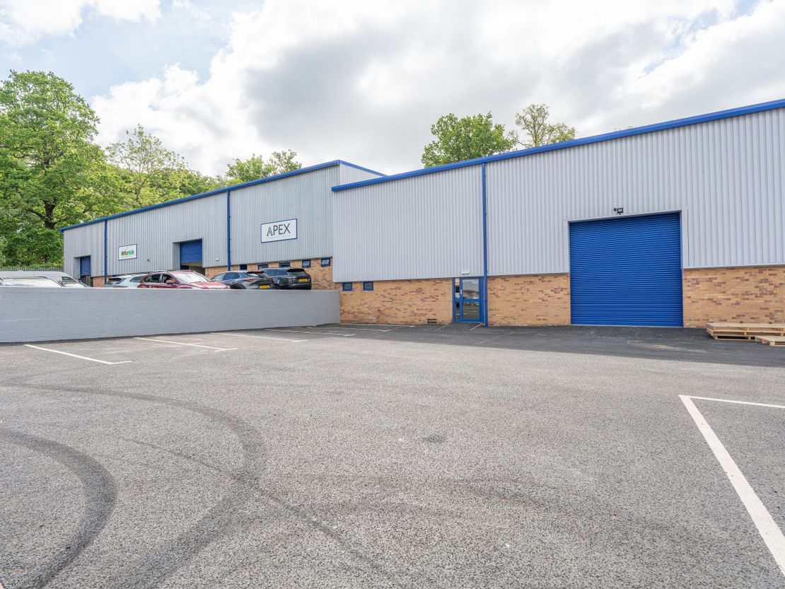 Unit 7, Kingstanding Business Park, Kingstanding Way, Tunbridge Wells, Kent, TN2 3UP