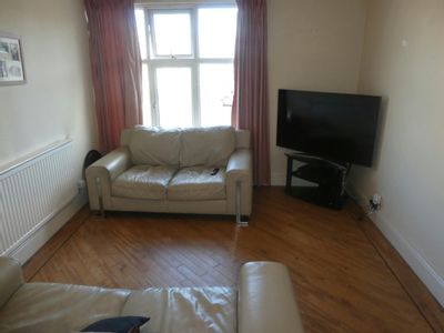Property Image for 73-73A Front Lane, Cranham, Upminster, RM14 1XL