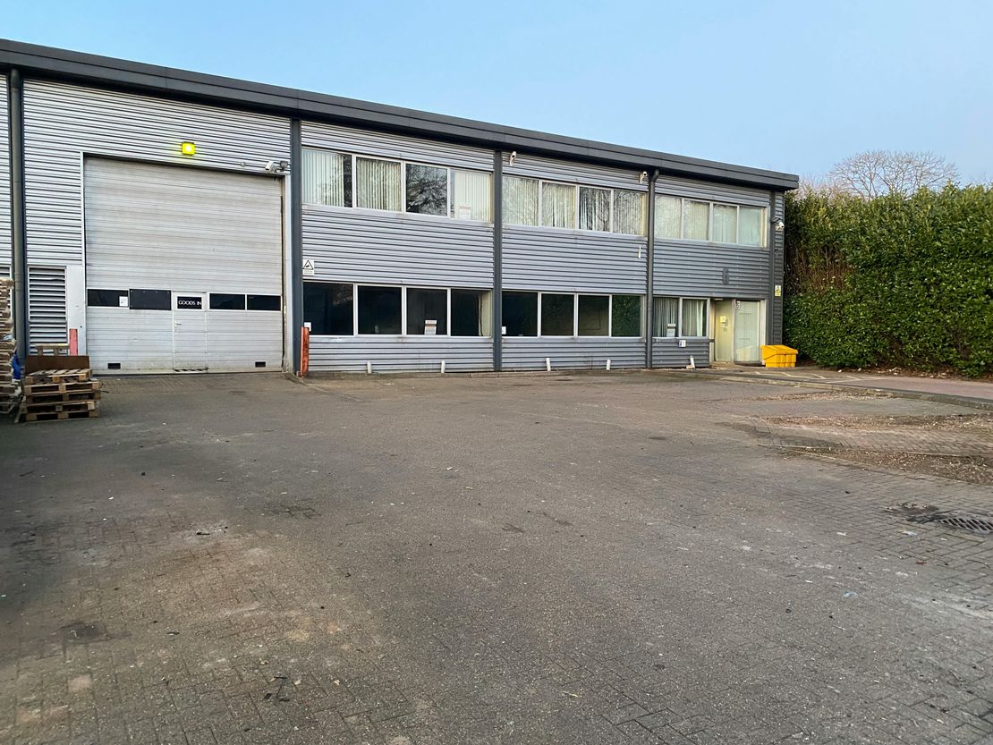 Unit 6 Connections Business Park, Vestry Road, Sevenoaks, TN14 5DF