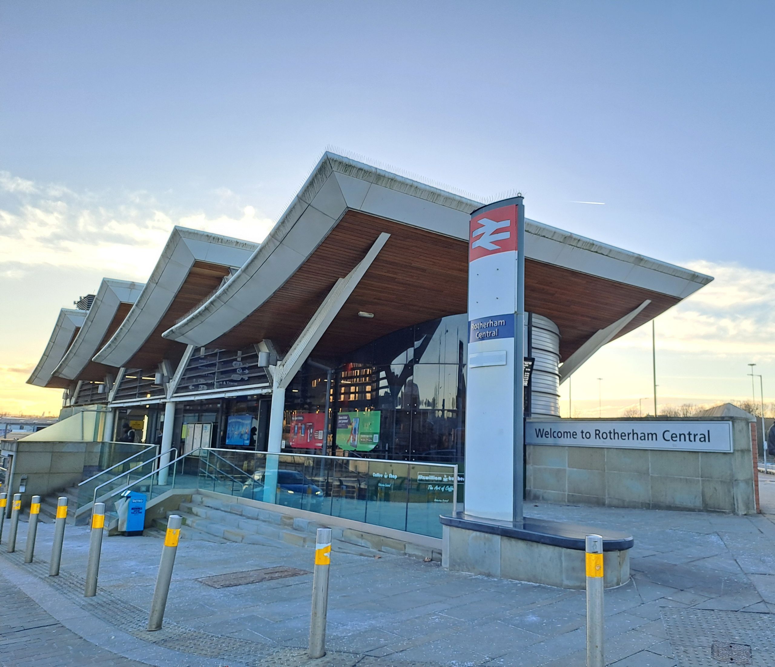 To Let: Rotherham Central Railway Station, Central Road, Rotherham ...