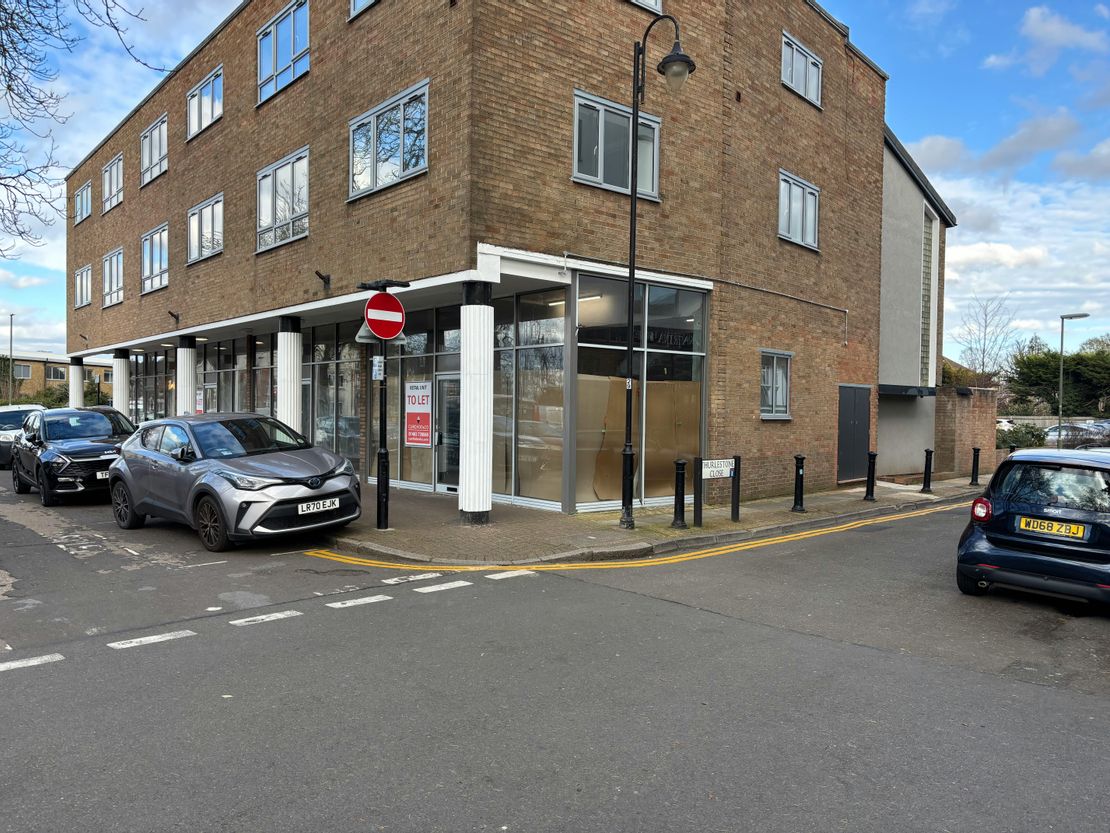14 High Street, Shepperton, TW17 9AW