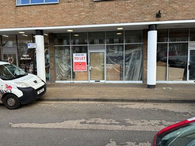Property Image for 10 High Street, Shepperton, TW17 9AW