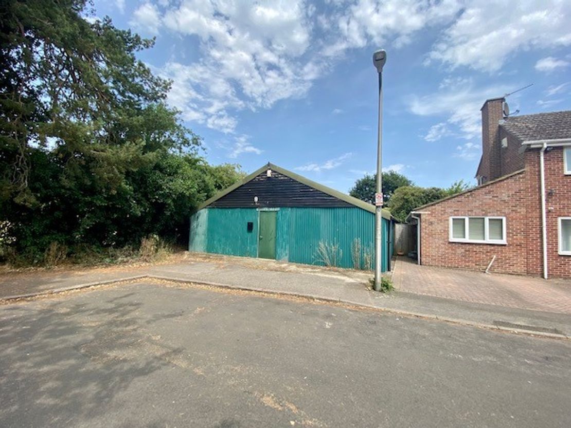 Former Scout Hut Battery End, Newbury, Berkshire, RG14 6NX