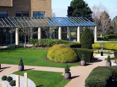 Property Image for 400 Capability Green, Luton, LU1 3LU