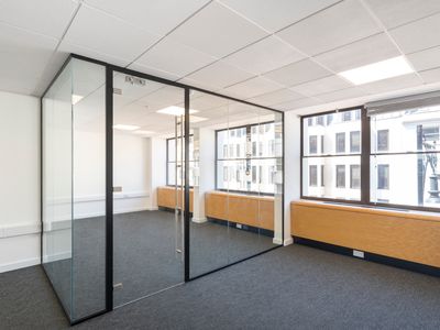 Property Image for Ground & 2nd Floors, 100-101 Queens Road, Brighton, East Sussex, BN1 3XF