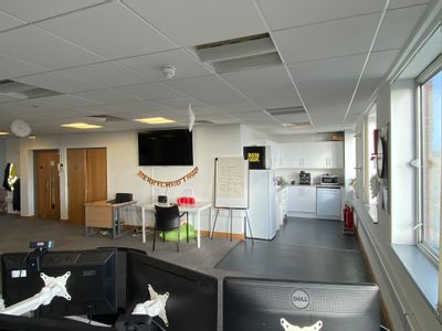 Property Image for 1st Floor, 93-94 Queens Road, Brighton, East Sussex, BN1 3XE