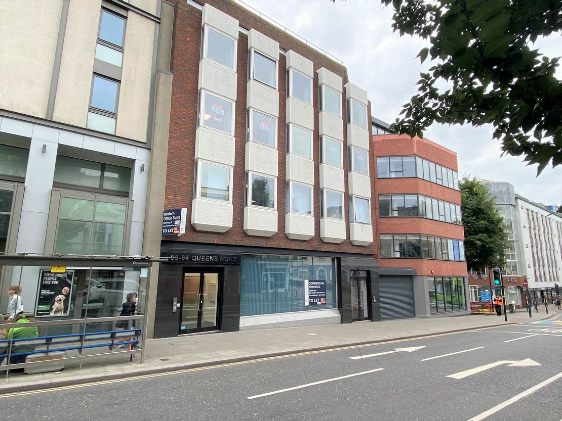 1st Floor, 93-94 Queens Road, Brighton, East Sussex, BN1 3XE