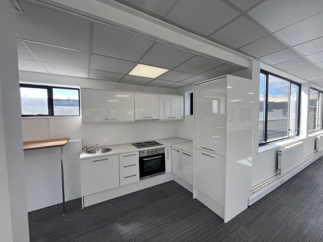 First Floor, 19 Lloyds Court, Manor Royal, Crawley, West Sussex, RH10 9QX