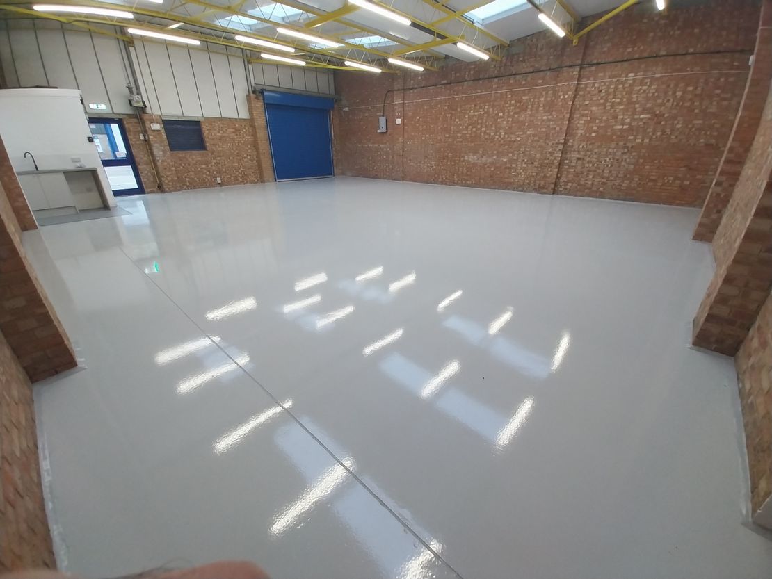 Unit 3 Silverwing Industrial Estate, Horatius Way, Croydon, CR0 4RU