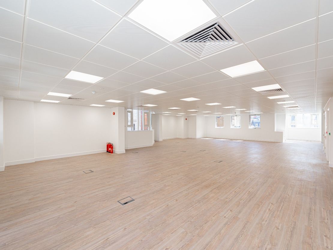 27 Queen Anne's Gate, London, London, SW1H 9BU
