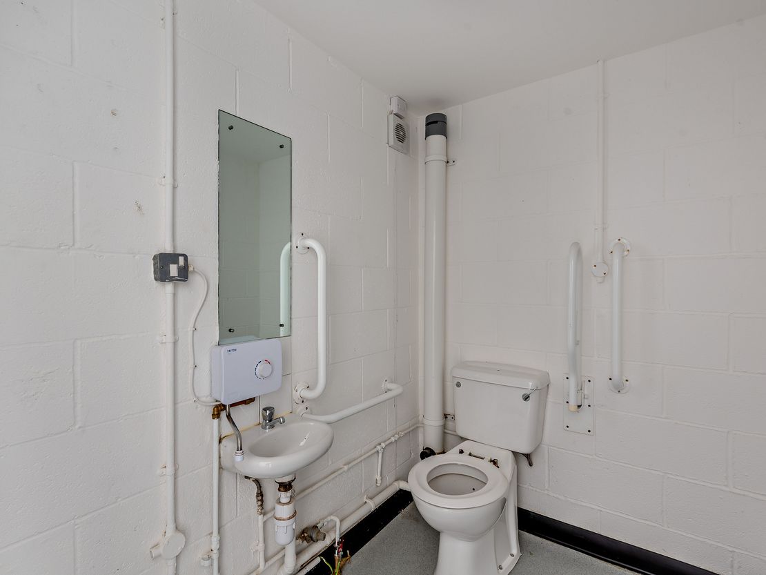 Unit 3 Parkway Business Centre, North Wales, Sixth Avenue, Deeside Industrial Park, Deeside, CH5 2LE