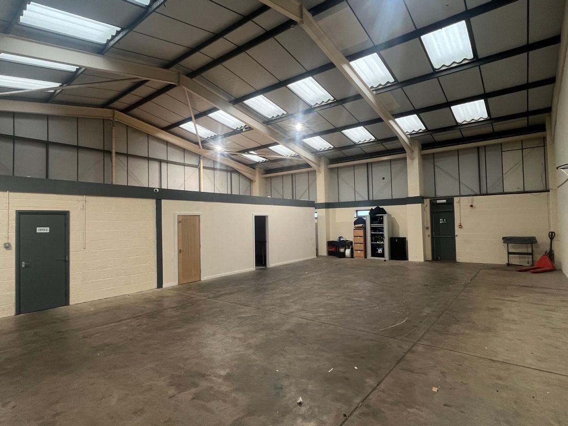 Lake Enterprise Park, Bergen Way, Sutton Fields Industrial Estate, Hull, East Yorkshire, HU7 0YQ