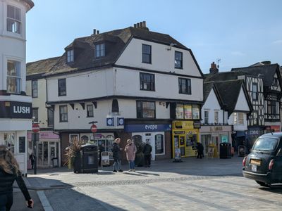 Property Image for 99 - 100, High Street, Maidstone, Kent, ME14 1SA