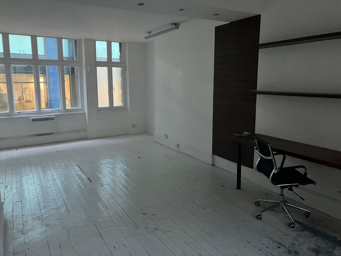 76, Brewer Street, London, W1F 9TX