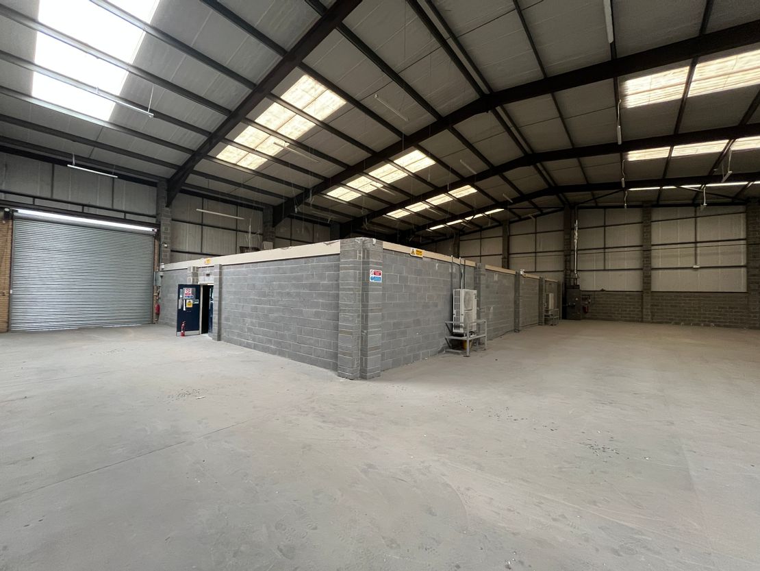 Unit B8, Eleventh Avenue, Team Valley Trading Estate, Gateshead, Tyne and Wear, NE11 0JY
