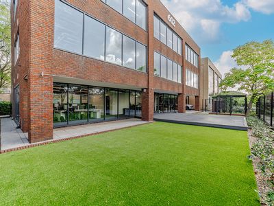 Property Image for 602 South Seventh Street, Central Milton Keynes, Milton Keynes, MK9 2PZ