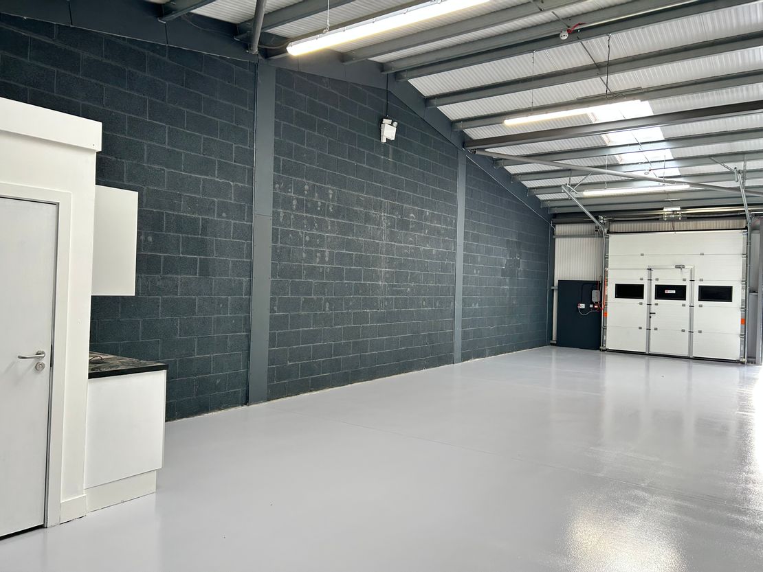 Units B2 & B3 Manor Nurseries, Stockbridge Road, Timsbury, Romsey, Hampshire SO51 0NB