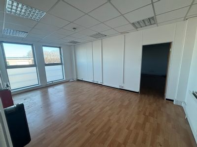 Property Image for 5 Derwent Court, Earlsway, Team Valley Trading Estate, Gateshead, Tyne and Wear, NE11 0TF