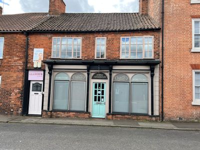 Property Image for 16 Swan Street, Bawtry, Doncaster, South Yorkshire, DN10 6JQ